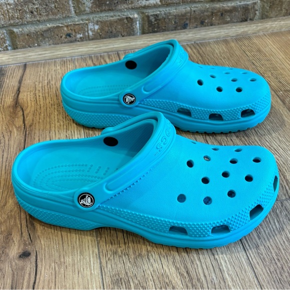 CROCS Shoes - (Sold) Women's Blue Classic Crocs Shoes. Size 9.